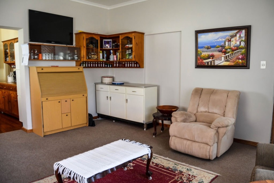 5 Bedroom Property for Sale in Klawer Western Cape